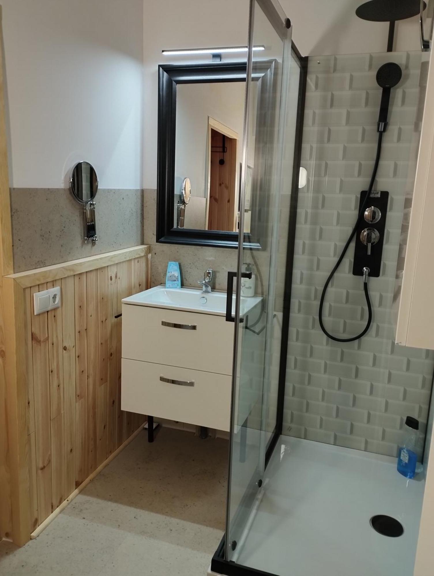 Chambres D'Hotes Chez Catherine A Reus Chambre De Paris Avec Salle De Bains Privee Buitenkant foto